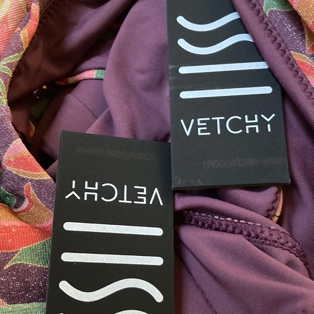 Vetchy Bikini Lily Set - Picture 10 of 11